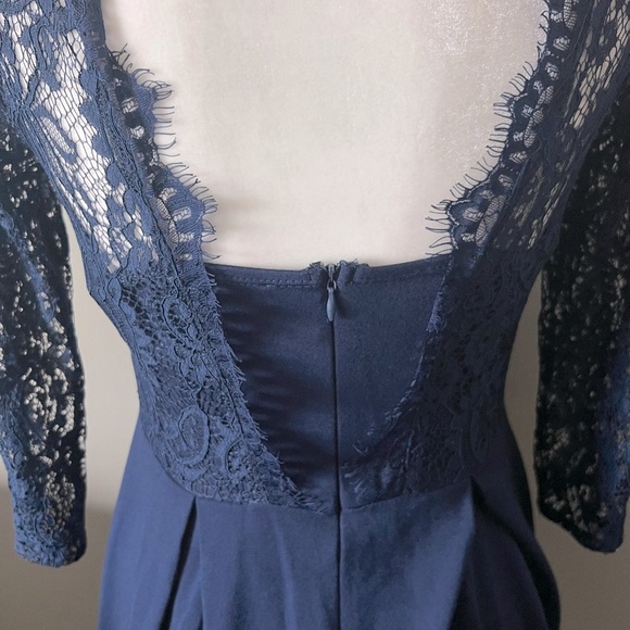 FRANCESCA’S navy blue lace mini dress size M - Picture 13 of 16